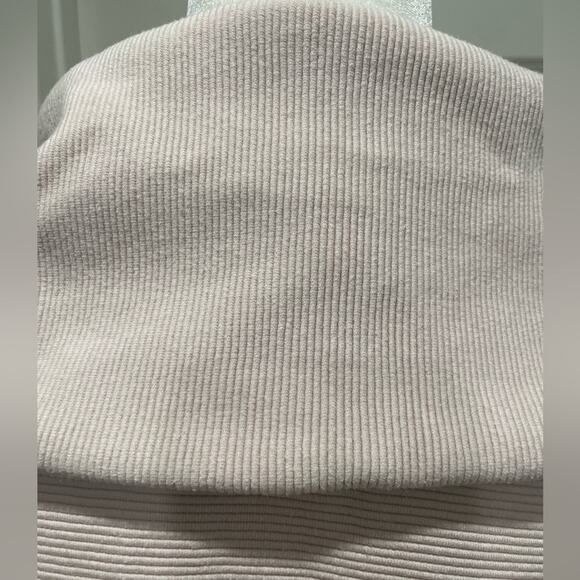 Varley Vine Half Zip Sweatshirt in Light Blush/Pinkish Shade- Small- GUC - Picture 13 of 13